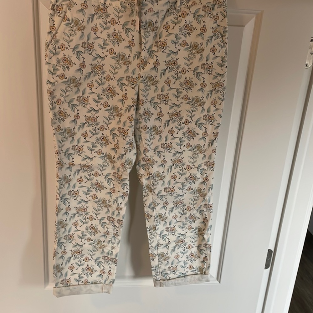 Brand: Loft. Floral capri style pant size 12.
